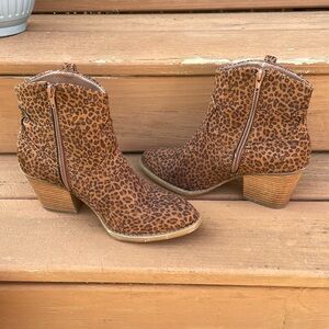 Sugar TULA bootie